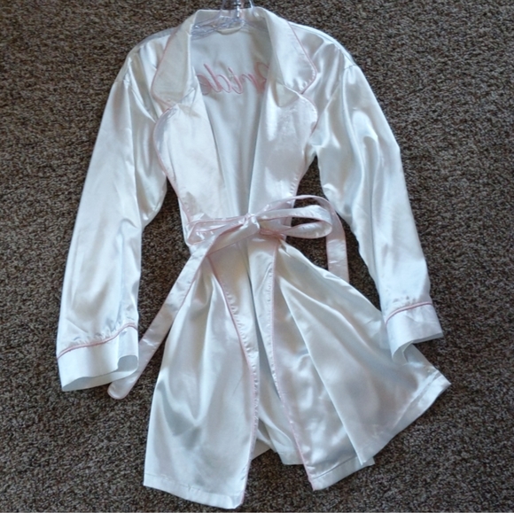 Bride Robe - Picture 2 of 2